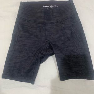 NWT Outdoor Voices Core 7” short XS